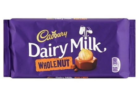 Cadbury Dairy Milk Wholenut bar 180g